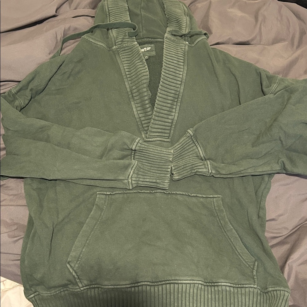 Green V Neck Aerie Hooded Sweatshirt
